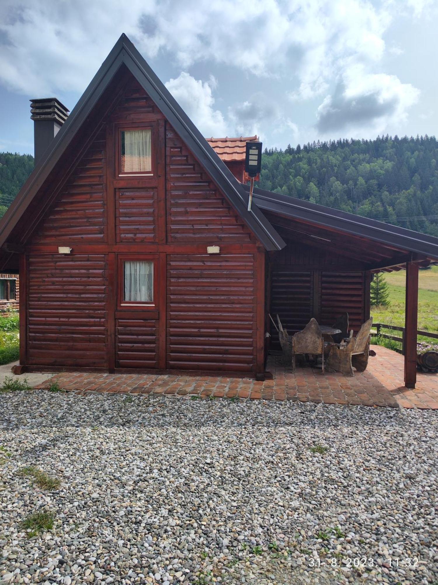 Vila Carobna Suma Tara Bajina Basta Bagian luar foto